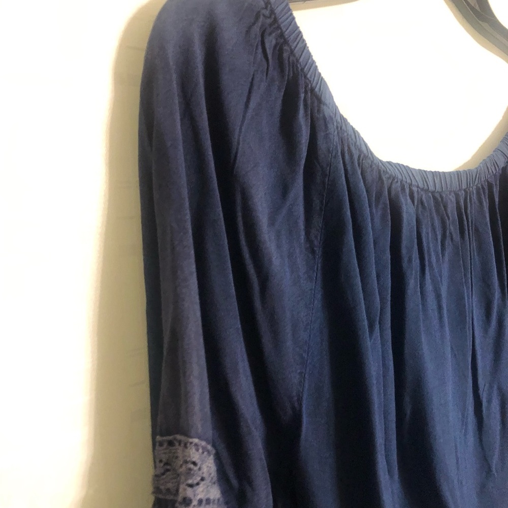 Splendid exclusive for A Pea in the Pod Maternity Blouse. - Picture 2 of 8